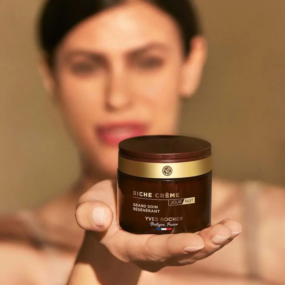 RICHE CREME barojošs pretgrumbu universālais krēms ar 30 eļļām, 75ml