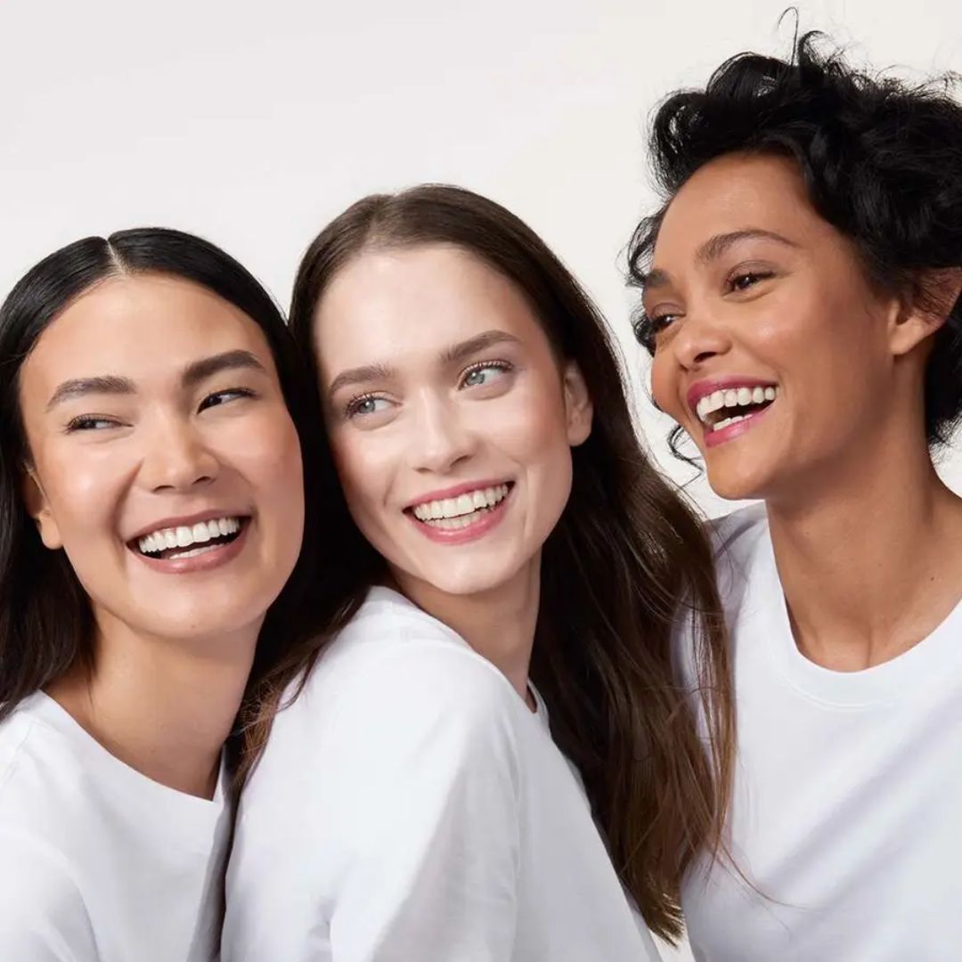 TEINT RADIANCE serums sejas mirdzumam ar toni, 30ml