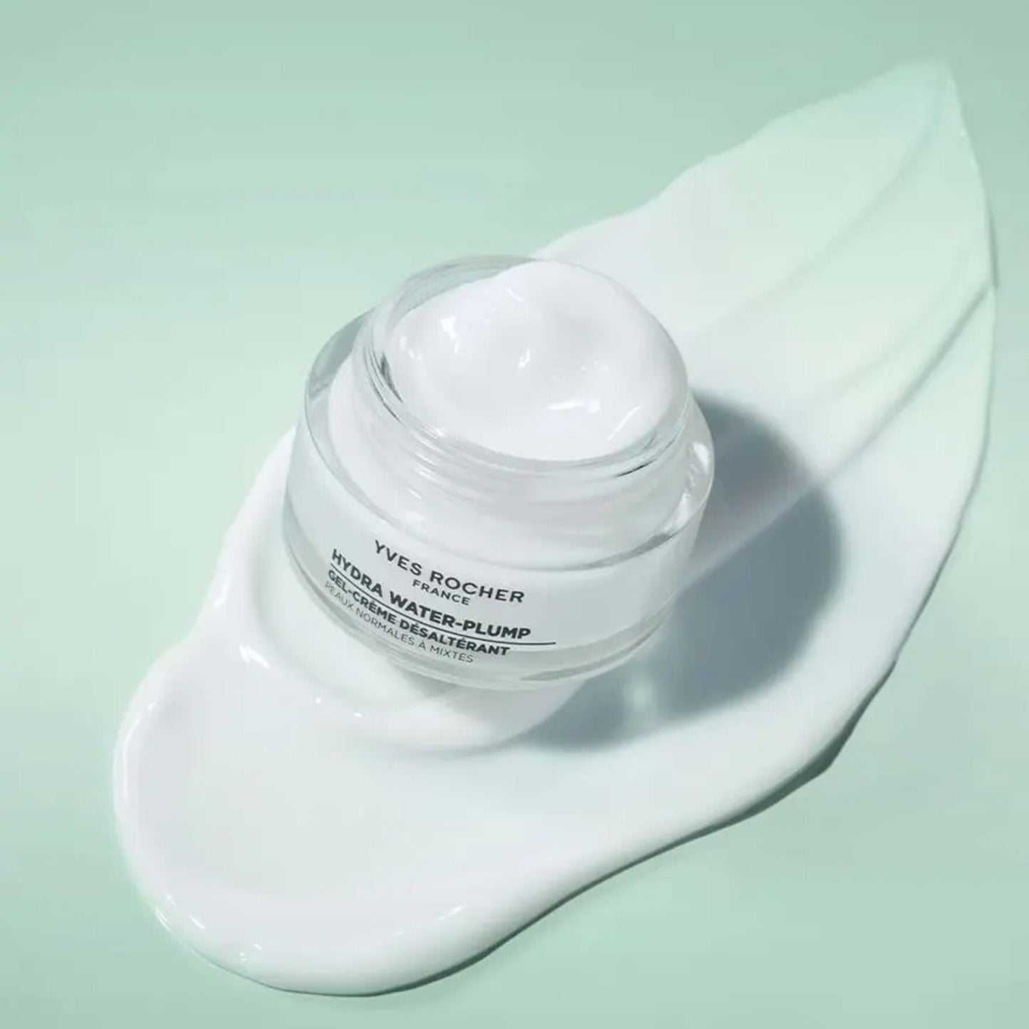 HYDRA VEGETAL-PLUMP mitrinošs gēlveida krēms ar dabīgu Edulis auga ekstraktu, 50ml